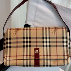 Pre-Owned Burberry London Haymarket Check Shoulder Bag